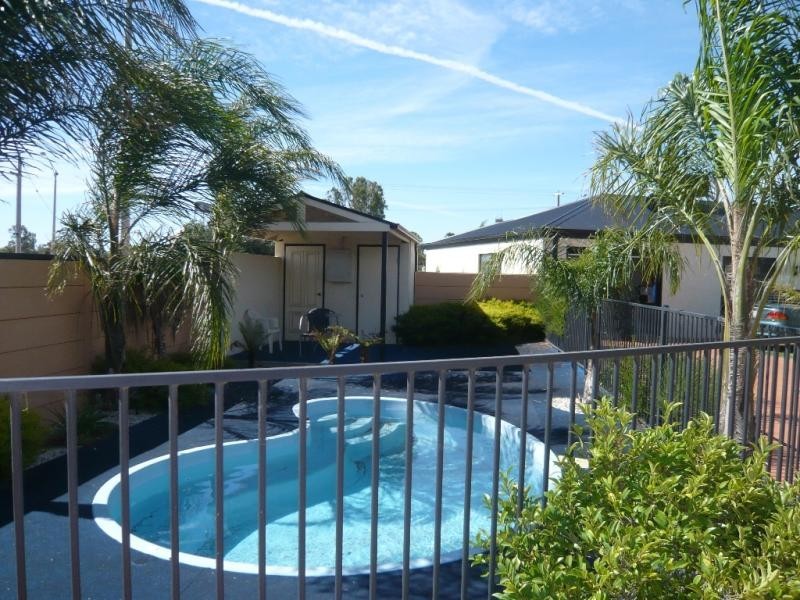 3/2 Benella Rd, Yarrawonga VIC 3730