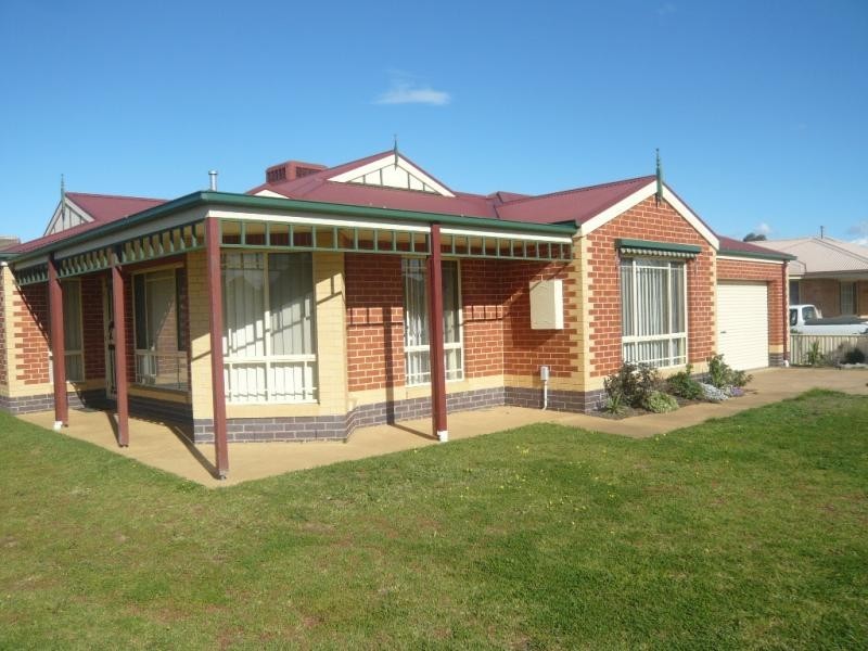 1/16 Woods Rd,, Yarrawonga VIC 3730