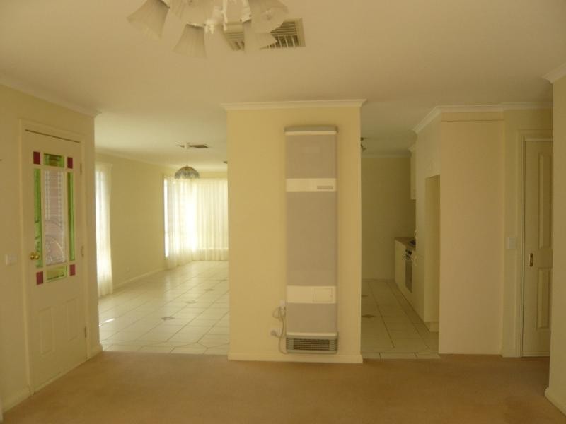 1/16 Woods Rd,, Yarrawonga VIC 3730