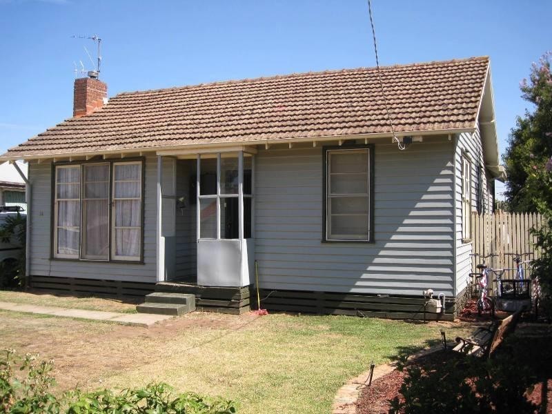 14 Dunlop Street, Yarrawonga VIC 3730
