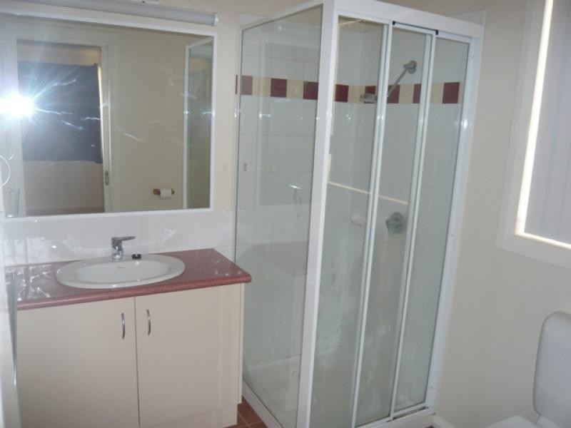 30 Kathryn Cres, Yarrawonga VIC 3730