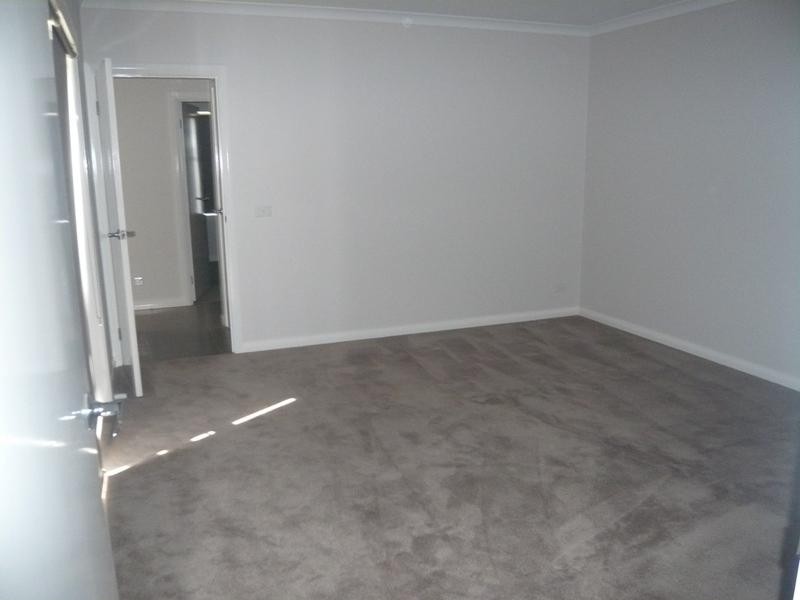 4/8 Wonga Place, Yarrawonga VIC 3730