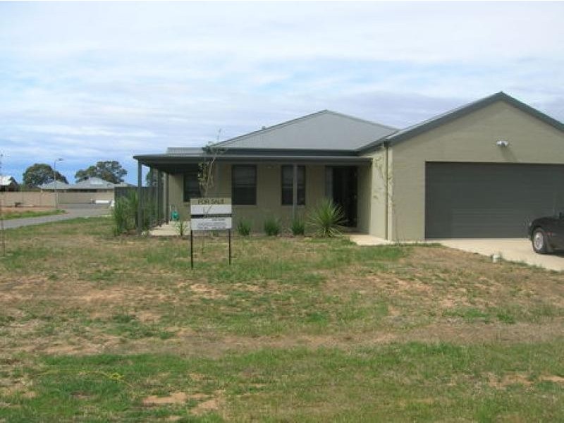 16 Wonga Place, Yarrawonga VIC 3730