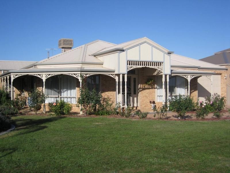 15 River Road, Yarrawonga VIC 3730