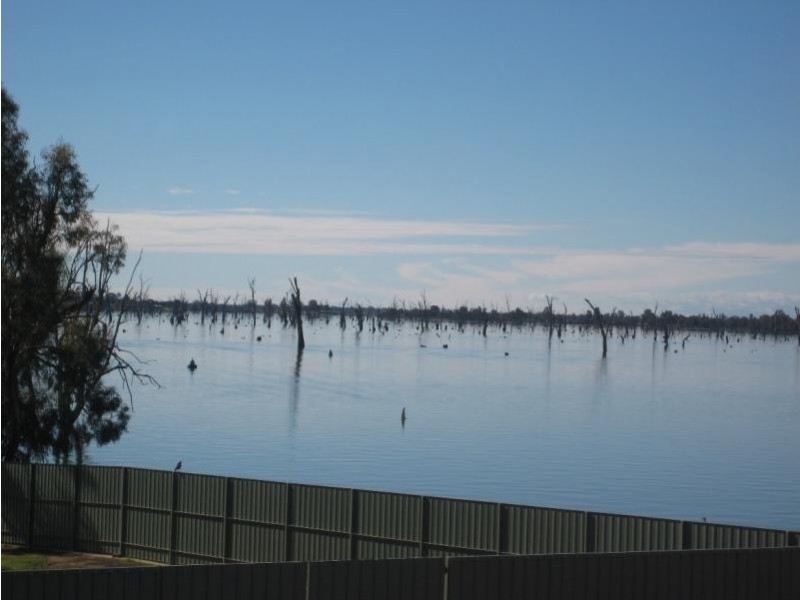2 Luton Drive, Yarrawonga VIC 3730
