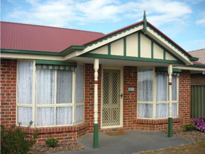 1/8 Heyington Place, Yarrawonga VIC 3730