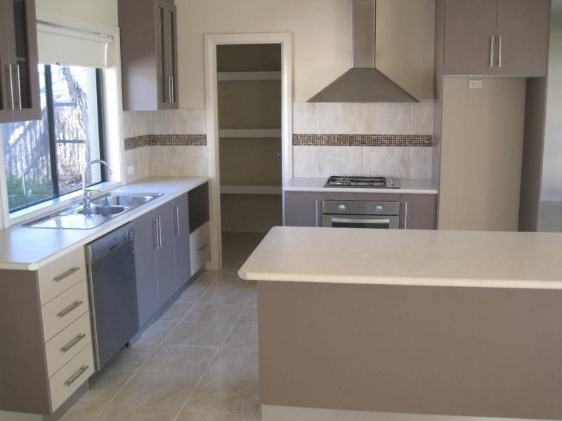 14 THORNTON WAY, Yarrawonga VIC 3730