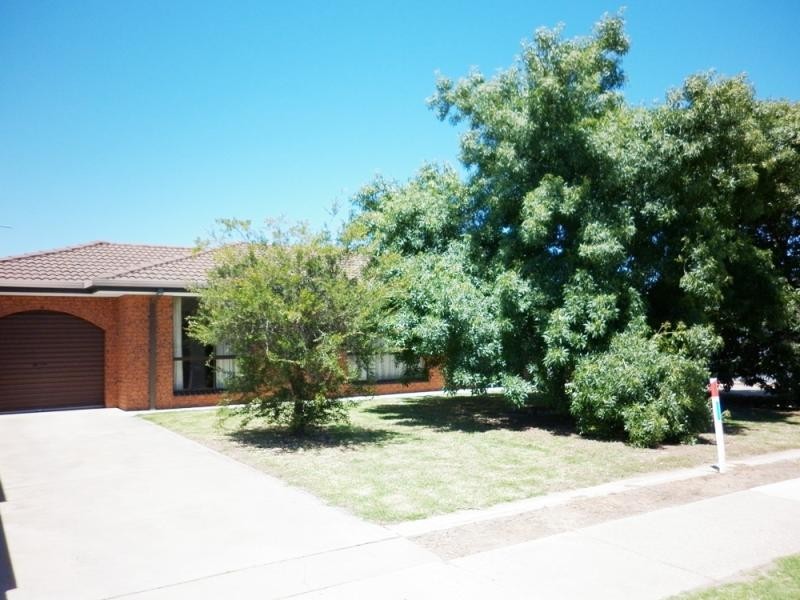 Unit 1/49 Telford Street, Yarrawonga VIC 3730