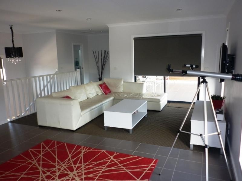 Unit 2/33 Lakeview Circuit, Yarrawonga VIC 3730