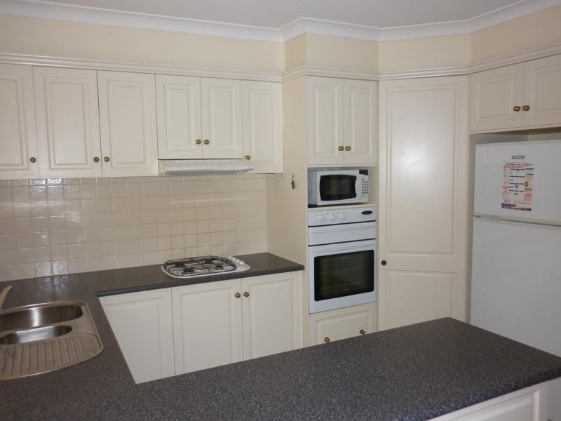 Unit 1/2 Piper Street, Yarrawonga VIC 3730