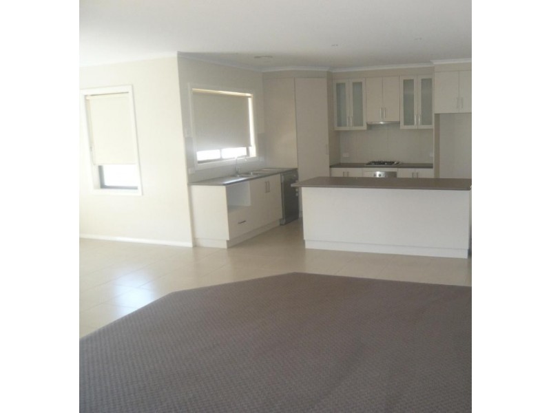 18 Wonga Place, Yarrawonga VIC 3730