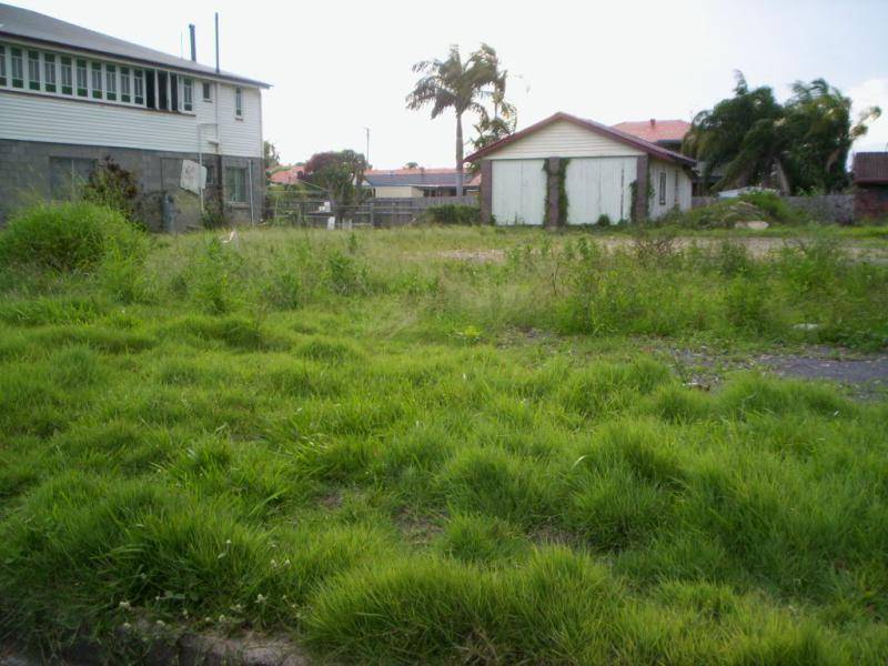 2 KENNEDY PARADE, Golden Beach QLD 4551