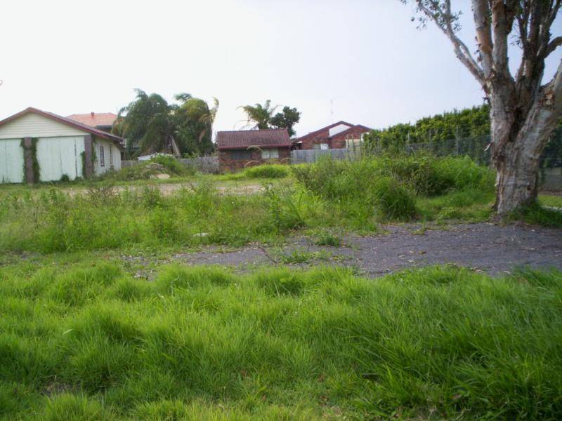 2 KENNEDY PARADE, Golden Beach QLD 4551