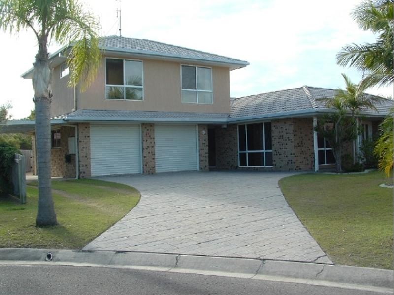 9 LYREBIRD PLACE, Wurtulla QLD 4575