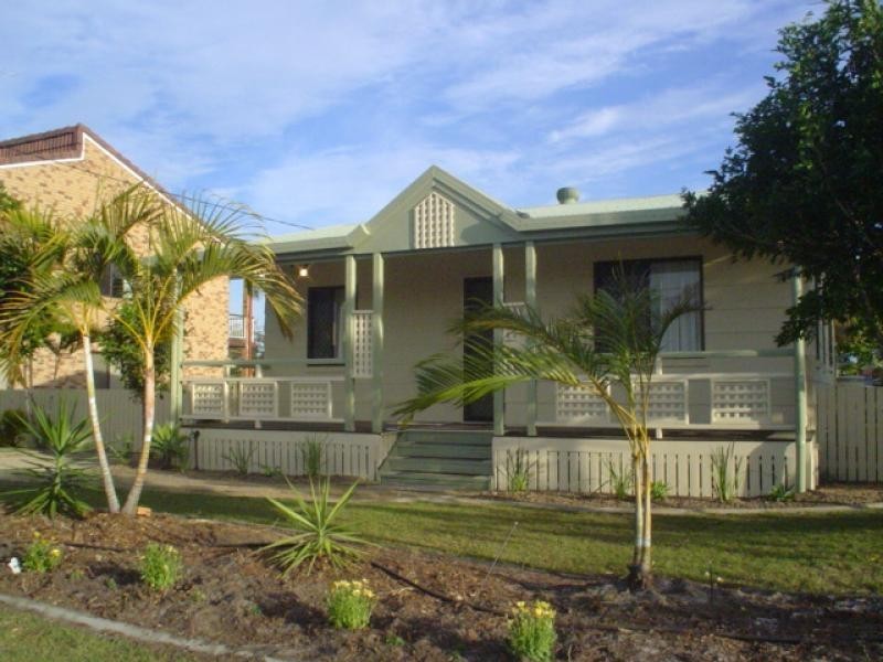12 NELSON ST, Golden Beach QLD 4551