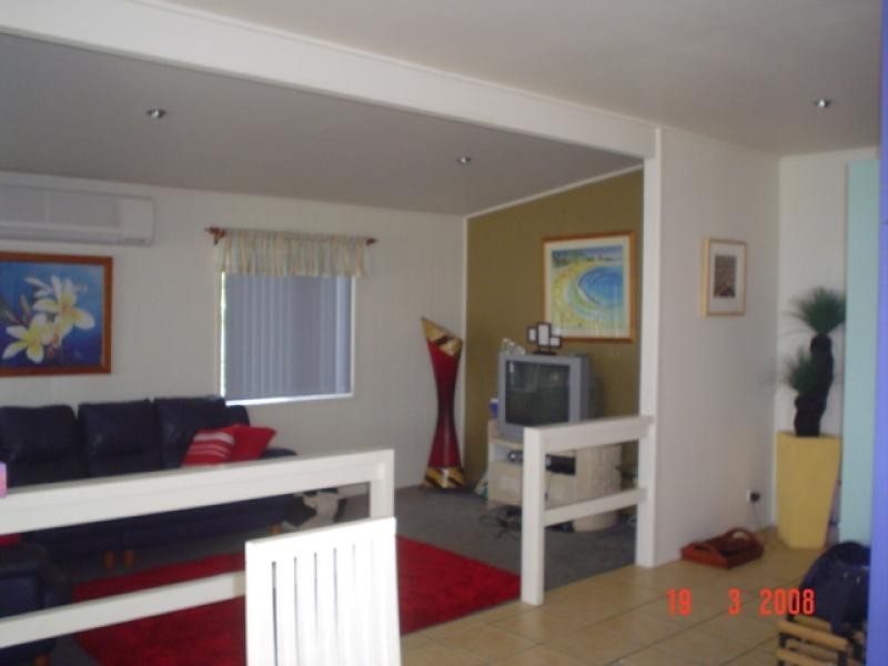 42 CORONATION AVENUE, Golden Beach QLD 4551