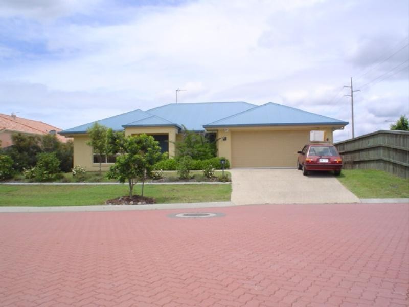 3 CROTON PL, Currimundi QLD 4551