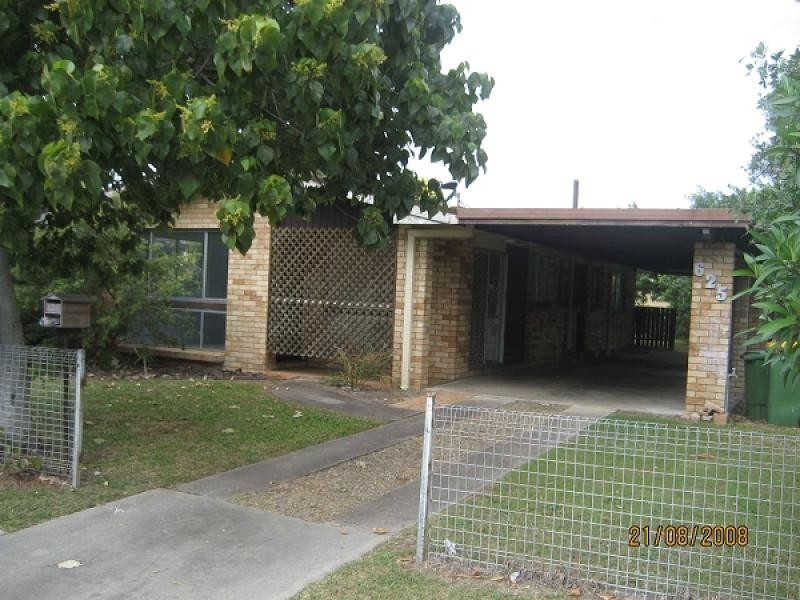 625 Nicklin Way, Wurtulla QLD 4575