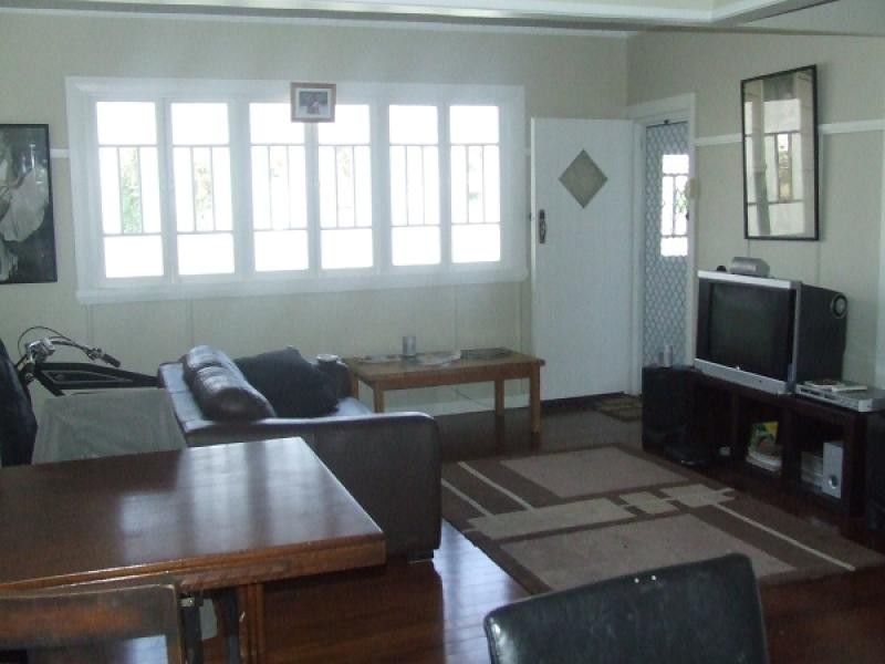 86 Landsborough Parade, Golden Beach QLD 4551