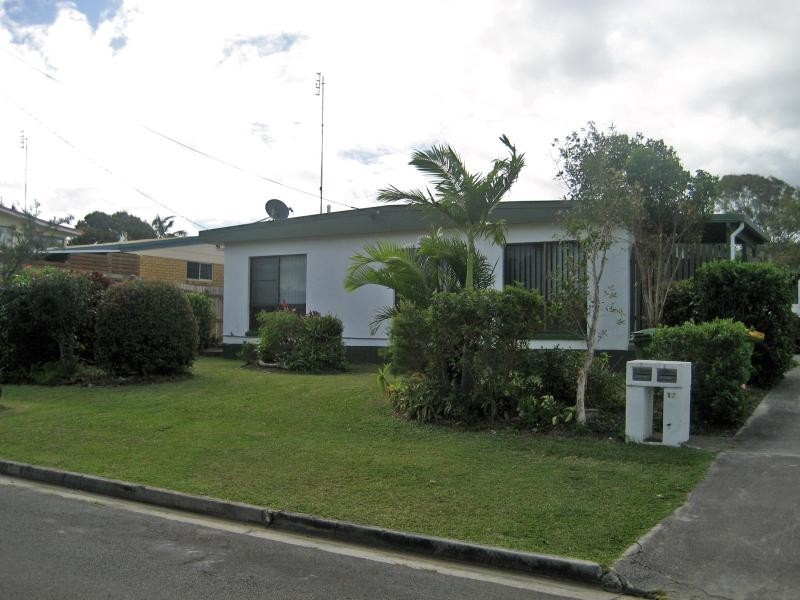 Unit 2/17 Kumala St, Battery Hill QLD 4551