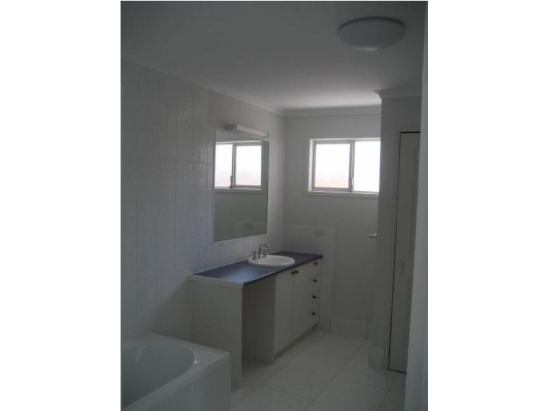 17 Lyon Street, Dicky Beach QLD 4551