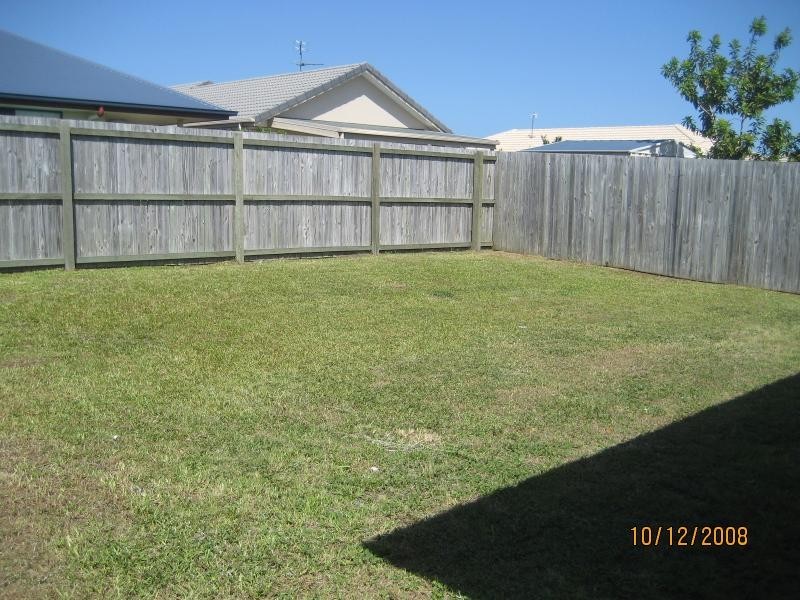 6 Carree Street, Caloundra West QLD 4551