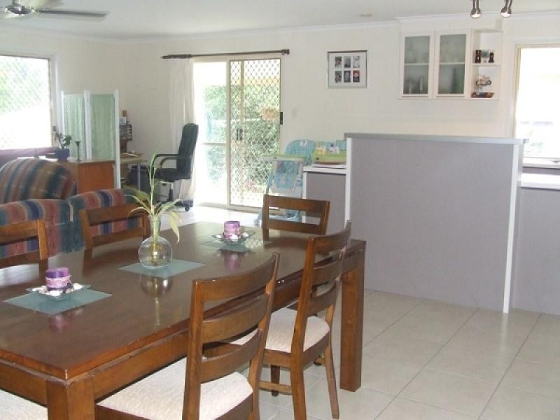 13 Karanne Drive, Mooloolah Valley QLD 4553