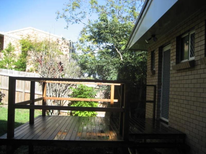 25 Bombala St, Caloundra QLD 4551