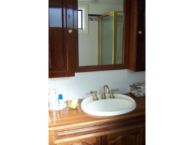 80 Tumut Street, Adelong NSW 2729