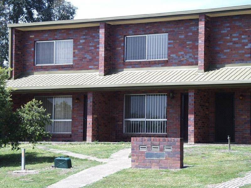 UNIT 1 STANLEY CT, NEILL STREET, Adelong NSW 2729