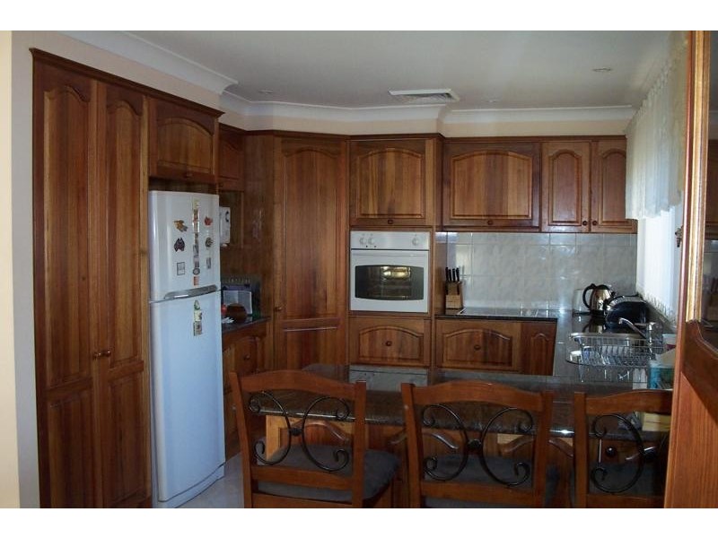 102 Broughton Street, Tumut NSW 2720