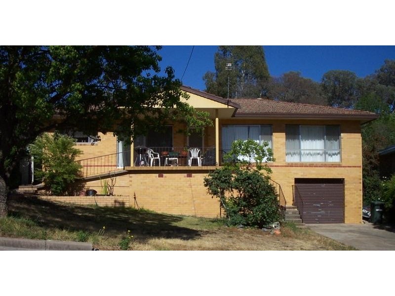 5 Highland Avenue, Tumut NSW 2720
