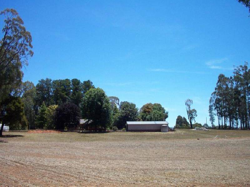 601 BACK KUNAMA ROAD, Batlow NSW 2730