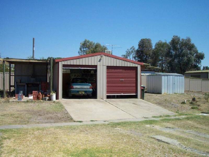 108 TUMUT STREET, Adelong NSW 2729