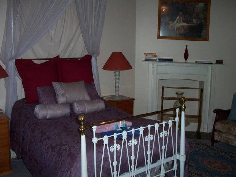 88 TUMUT STREET, Adelong NSW 2729