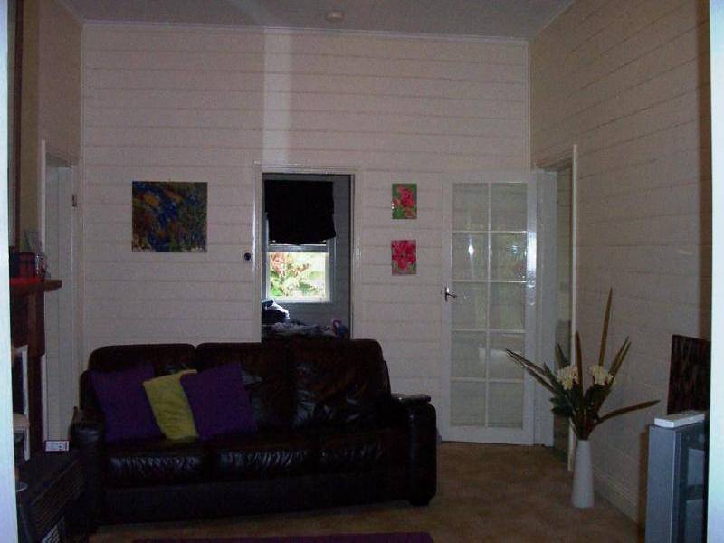 40 SIMPSON STREET, Tumut NSW 2720