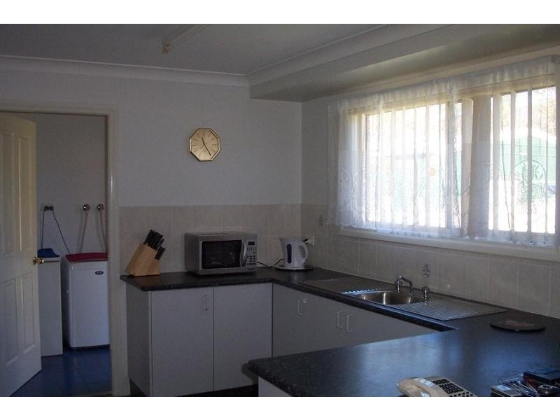 24 Martin Place, Tumut NSW 2720