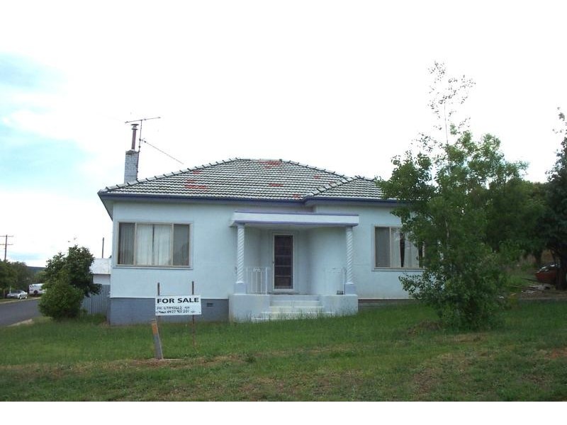 11 BARTOMAN STREET, Batlow NSW 2730