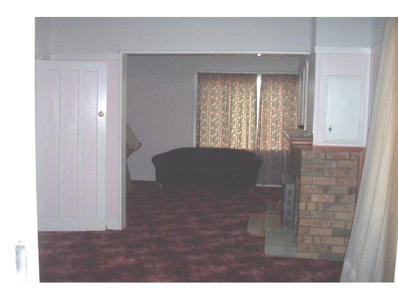 11 BARTOMAN STREET, Batlow NSW 2730