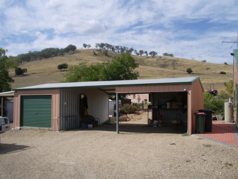 7 Ryans Road, Adelong NSW 2729