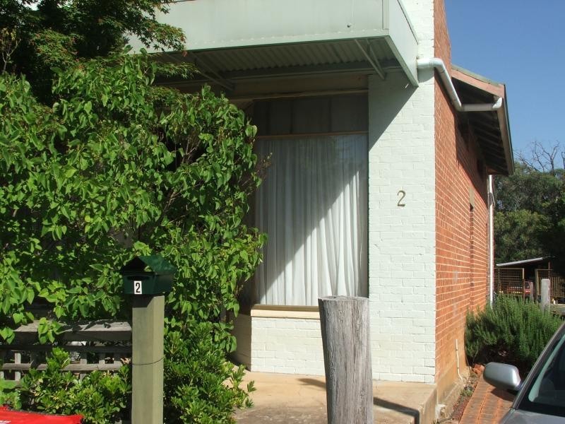 2 Pioneer Street, Batlow NSW 2730