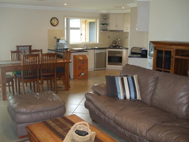 85 Sydney Street, Tumut NSW 2720