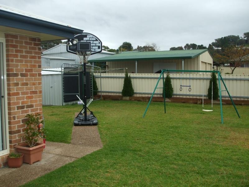 85 Sydney Street, Tumut NSW 2720