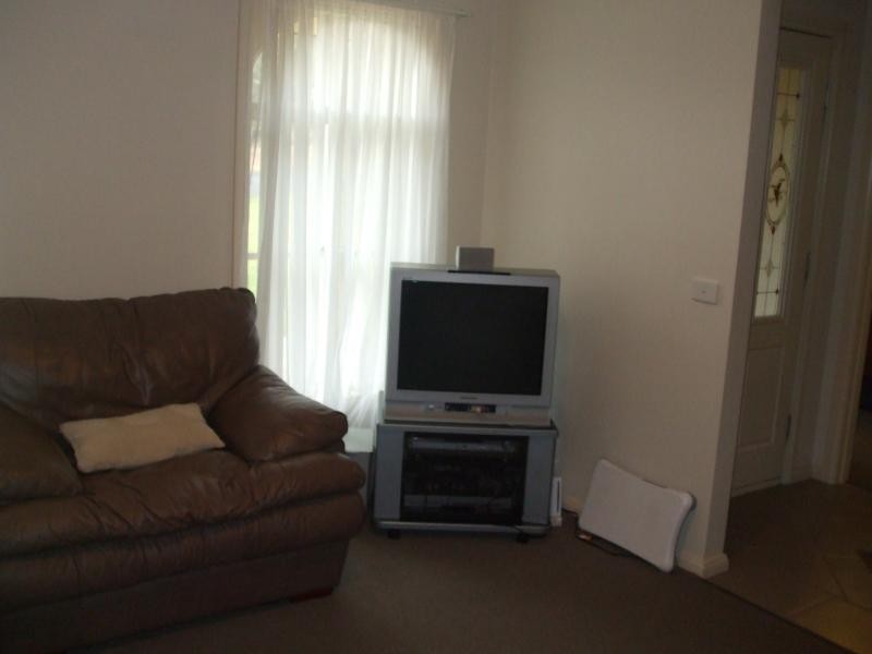 85 Sydney Street, Tumut NSW 2720