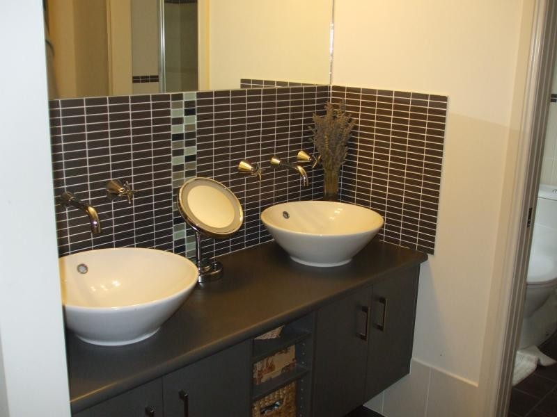 85 Sydney Street, Tumut NSW 2720