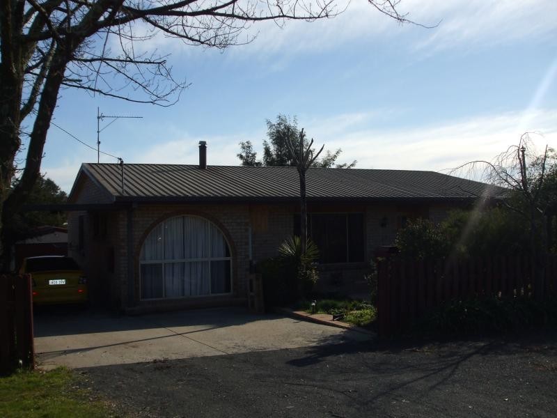 119 Broughton Street, Tumut NSW 2720