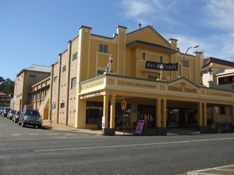 219 Sheridan Street, Gundagai NSW 2722