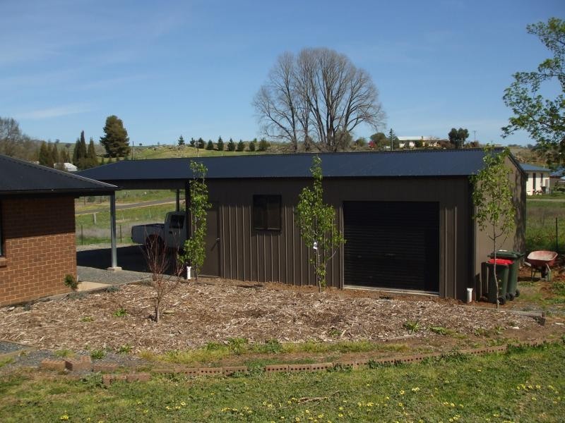 6-8 Gilmore Street, Adelong NSW 2729