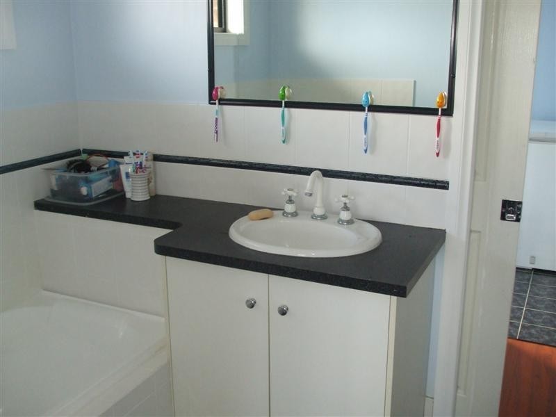 6-8 Gilmore Street, Adelong NSW 2729