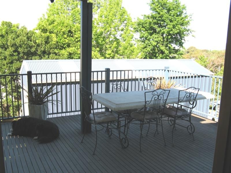 48 Carey Street, Tumut NSW 2720